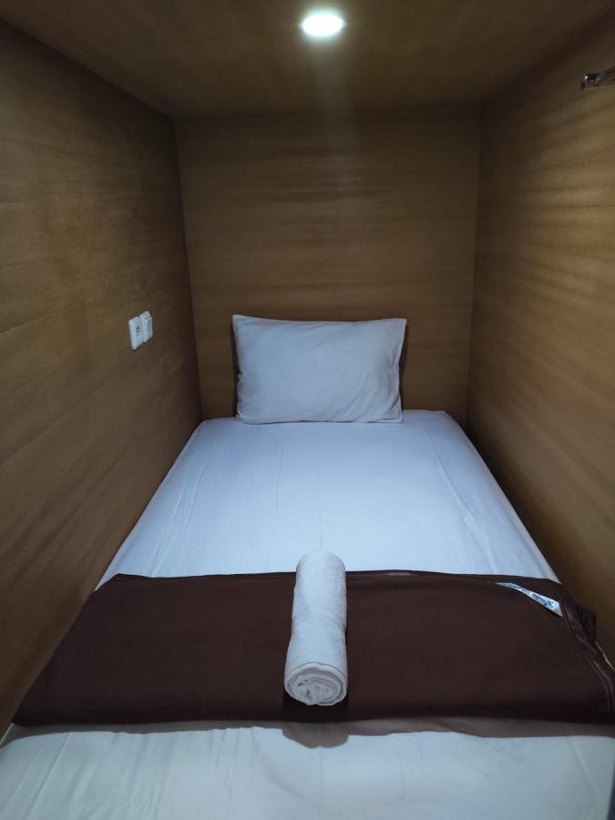 Hastina Hotel Lombok Mataram Exterior photo